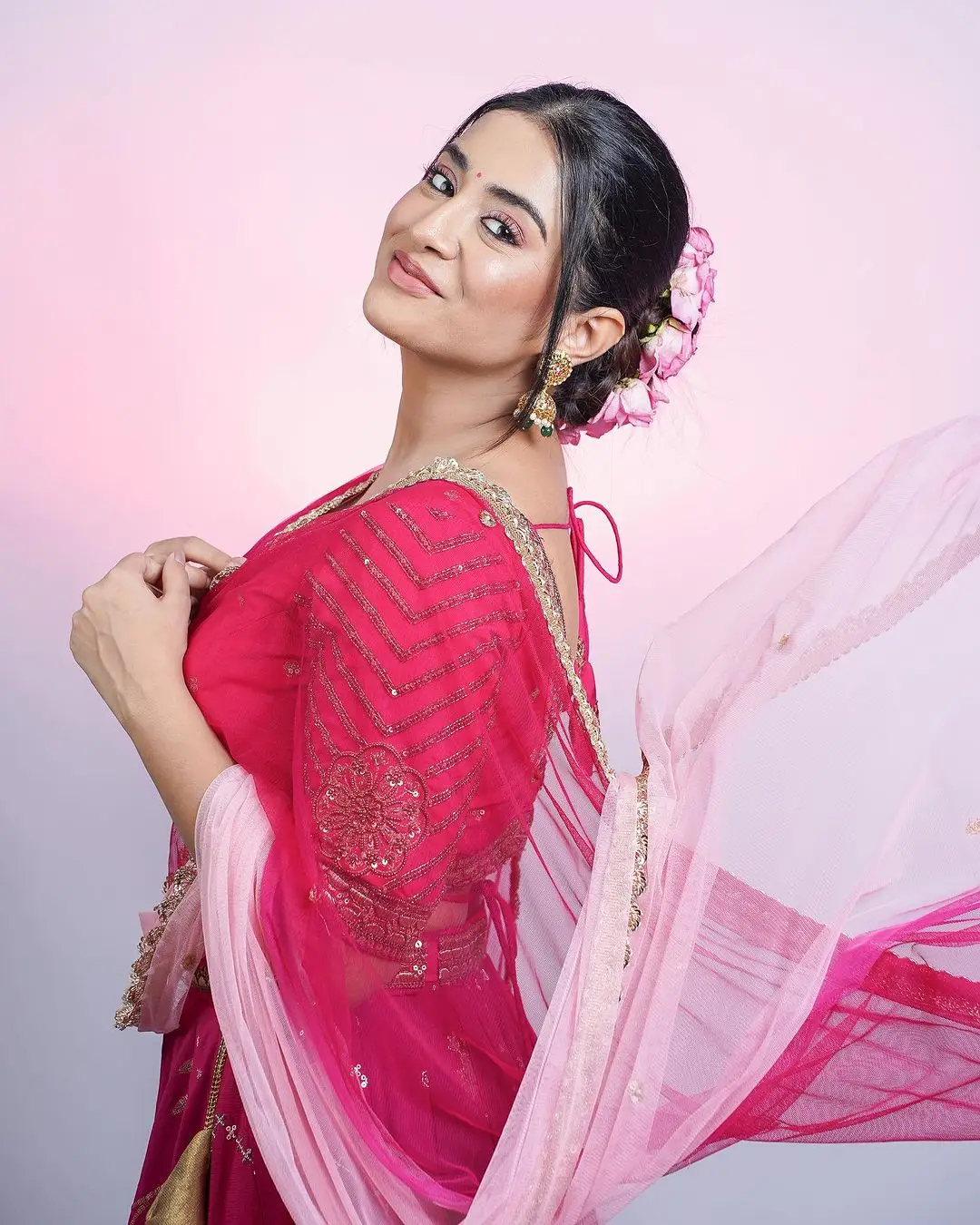 Tollywood Actress Rashi Singh in Pink Lehenga Choli